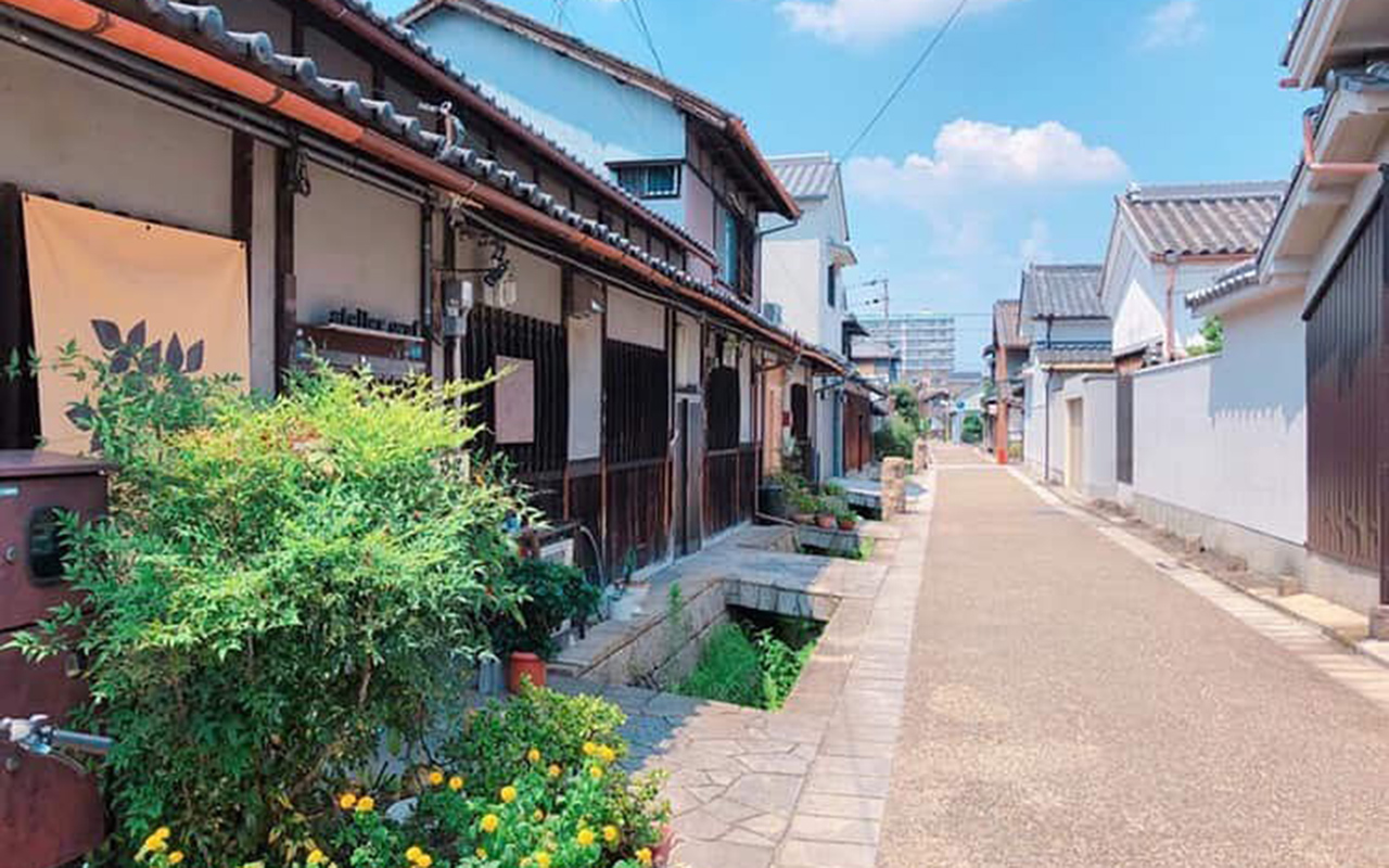 築100年の長屋をリノベーションしたおいしいランチとごはん 食堂リプル ハンバーガーもあり 大阪府八尾市久宝寺3丁目